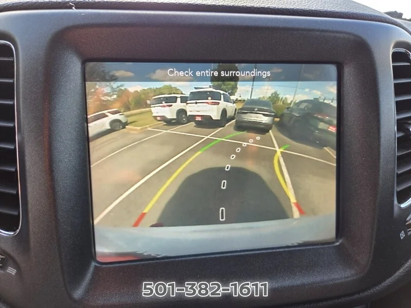 Used 2021 White Clearcoat JEEP TRAILHAWK 4X4 image 27