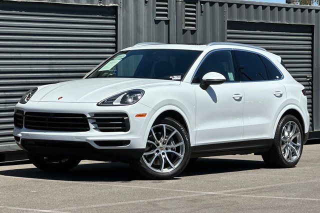2023 Porsche Cayenne 