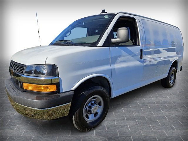 2023 Chevrolet Express 2500 Work Van photo 3