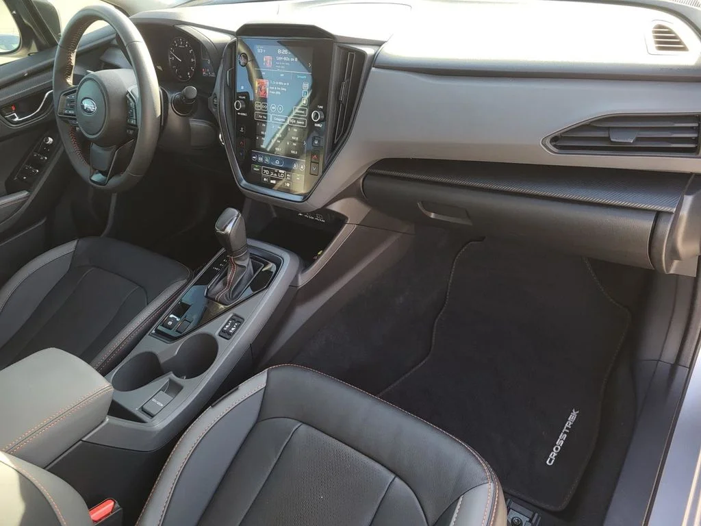 Used 2024 Silver Subaru Limited image 17