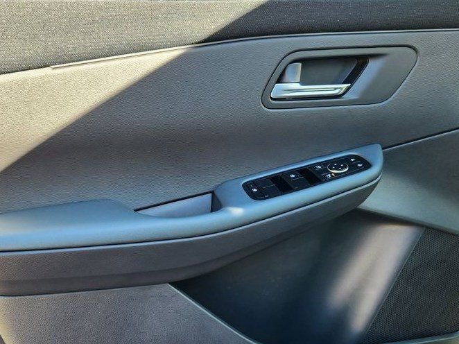 New 2026 Deep Ocean Blue Pearl Nissan S+ image 10