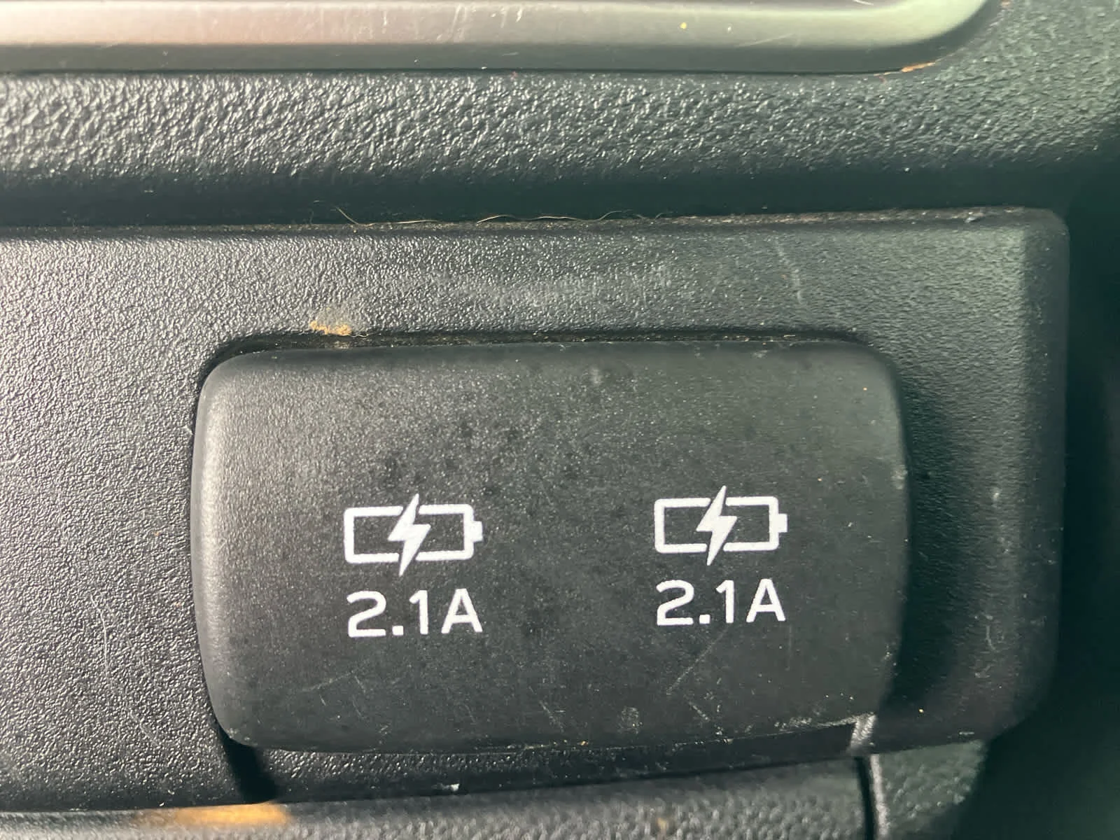 Used 2019 Magnetite Gray Metallic Subaru Limited image 39