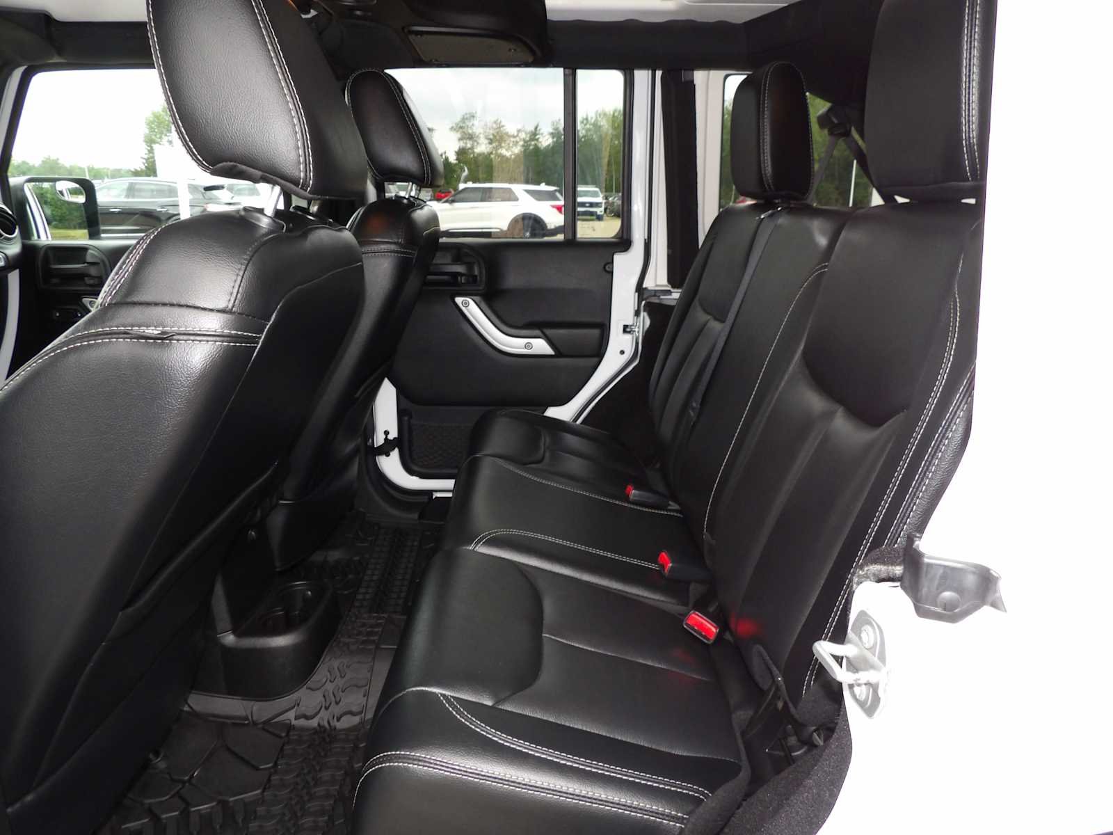 Used 2017 Bright White Clearcoat Jeep Rubicon Hard Rock image 11