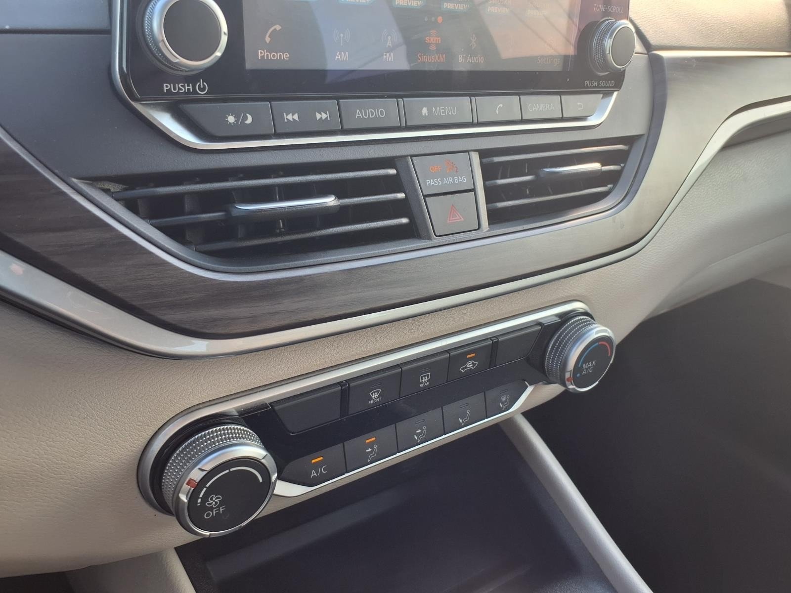 2025 Nissan Altima SV Black at Robbins Nissan
