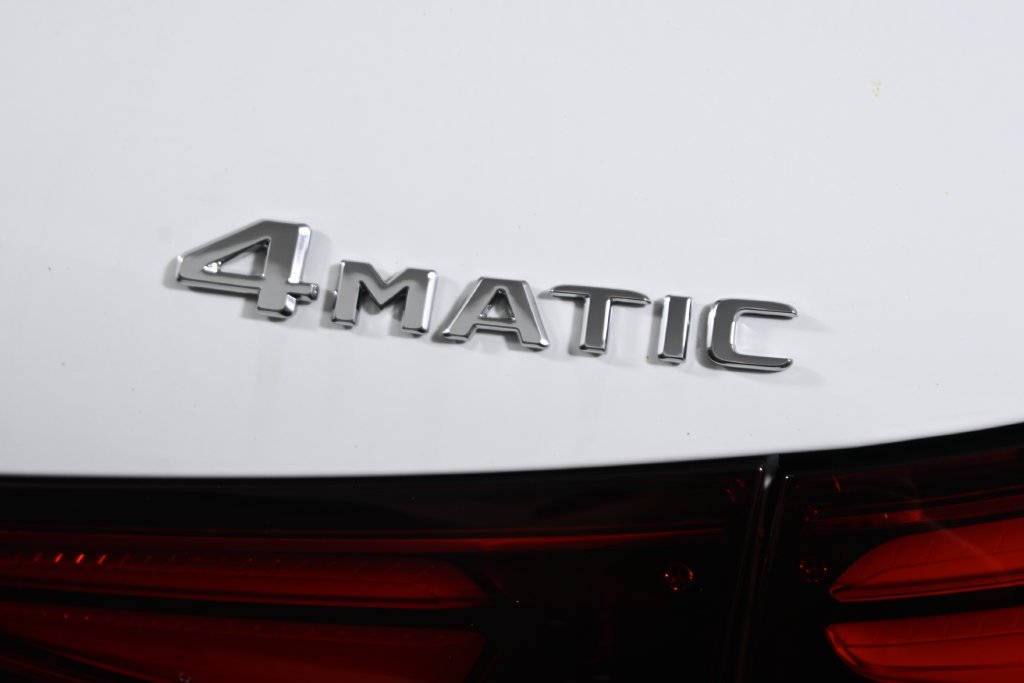 Used 2026 Polar White Mercedes-Benz GLA 250 image 36