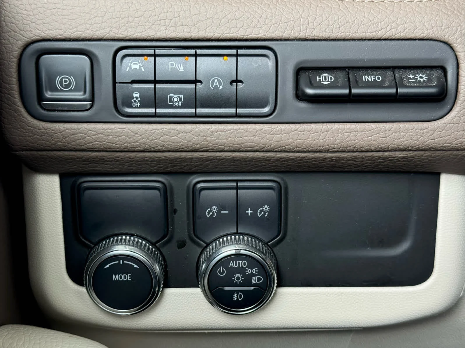 Certified Used 2023 Summit White GMC Denali image 17