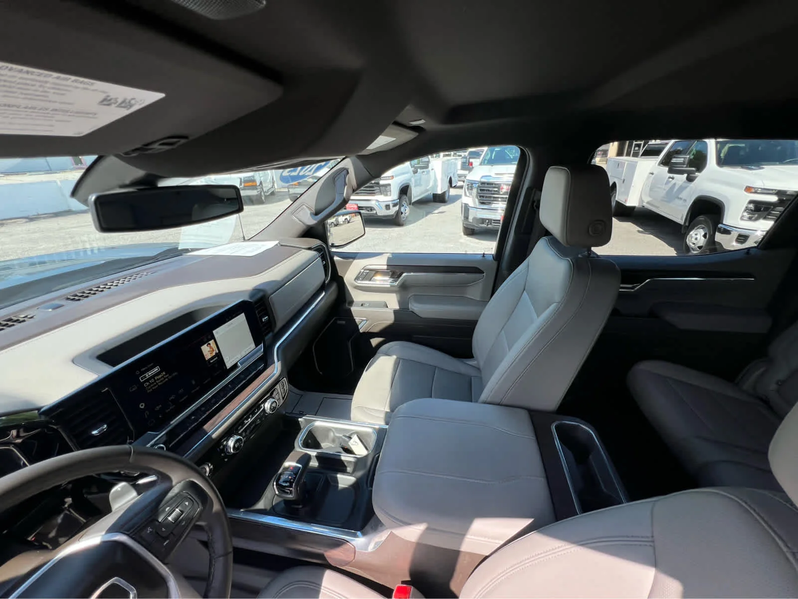 Used 2023 Sterling Metallic GMC SLT image 12