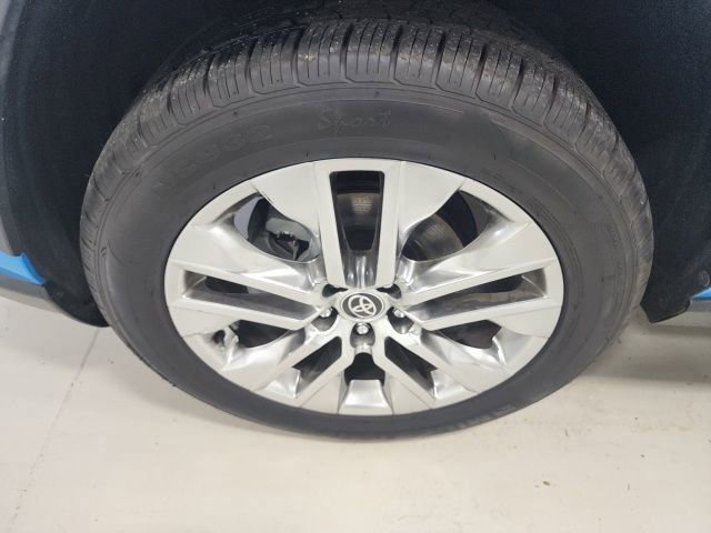 2021 Toyota RAV4 XLE Premium - Photo 39