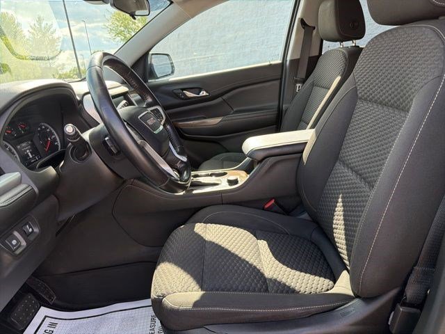 Used 2019 Dark Sky Metallic GMC SLE image 12