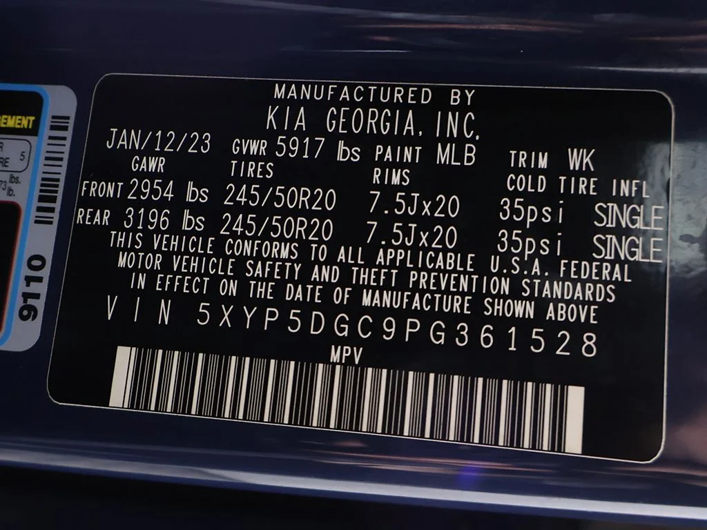 Used 2023 Black Kia SX image 65