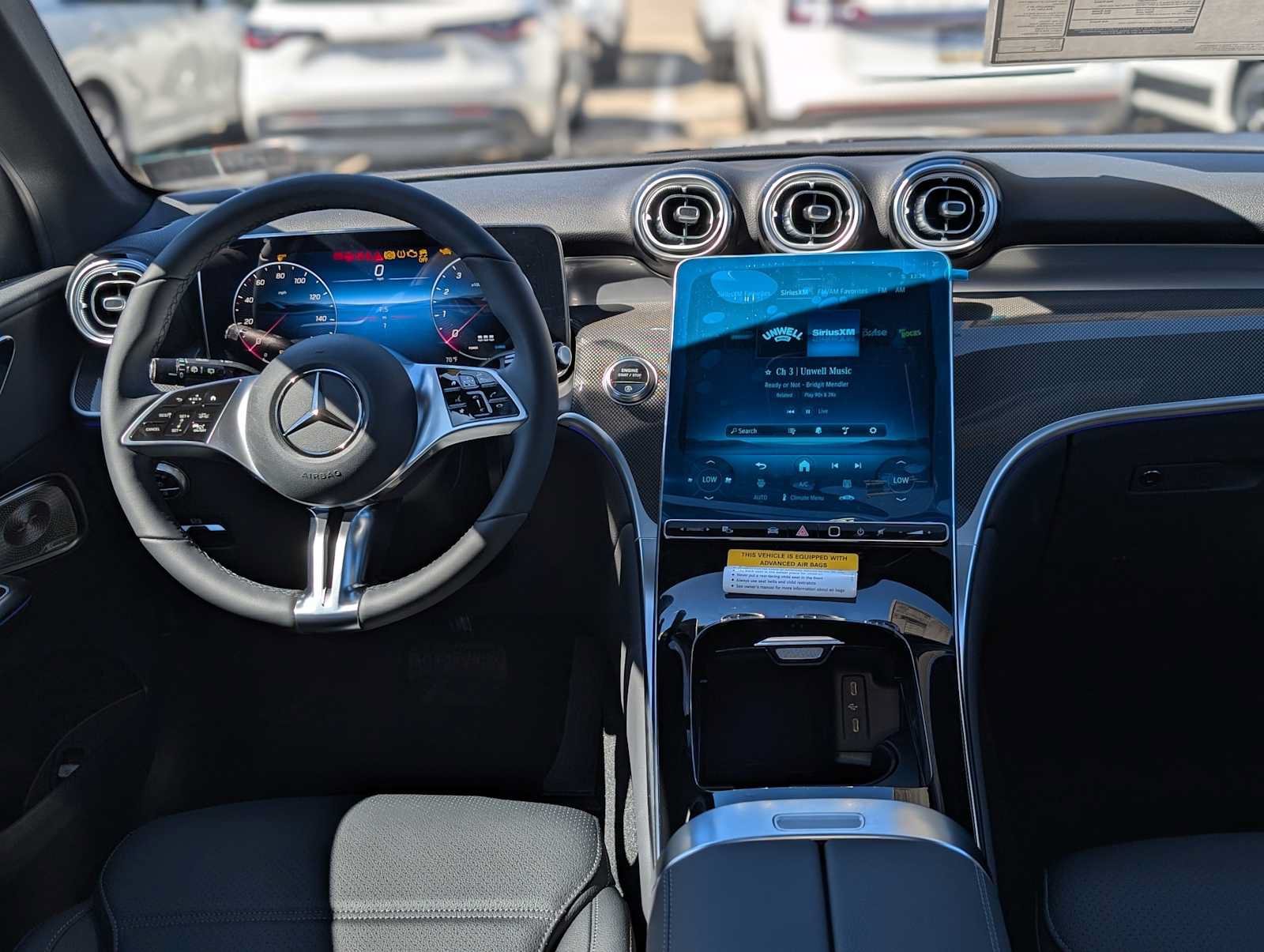 New 2027 Black Mercedes-Benz GLC 300 image 5