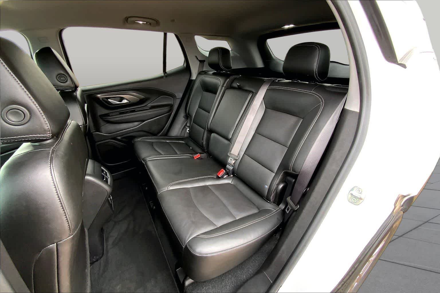 Used 2022 Summit White GMC SLT image 21