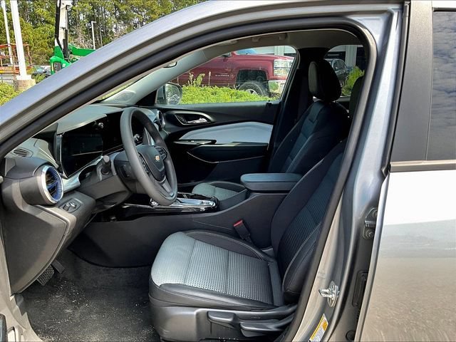 Used 2026 Sterling Gray Metallic Chevrolet LT image 9