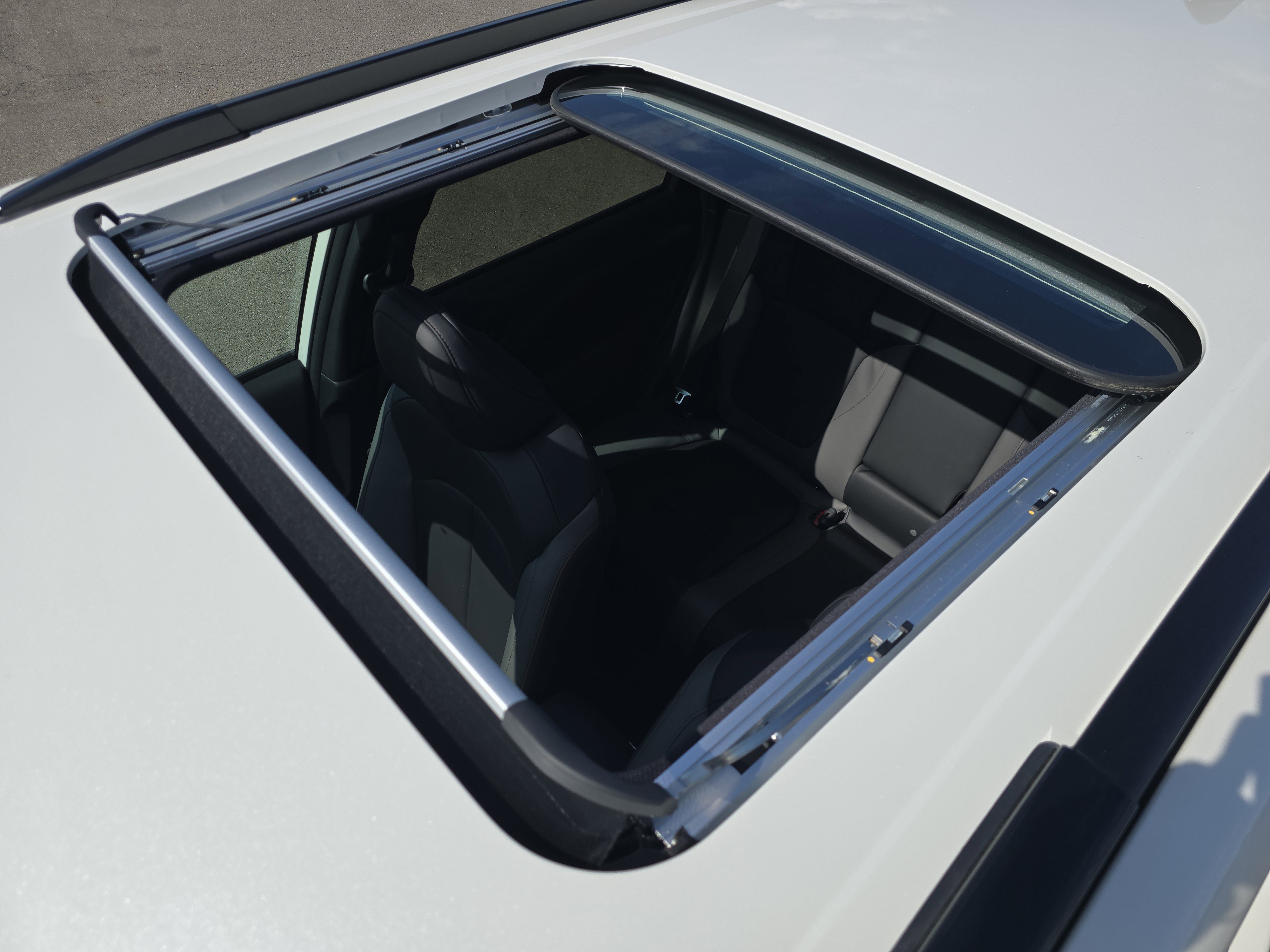 New 2026 CRYSTAL WHITE PEARL Subaru Sport Onyx Edition image 9