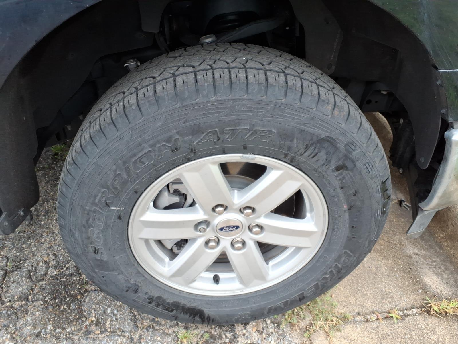 Used 2025 Antimatter Blue Metallic Ford XL image 8
