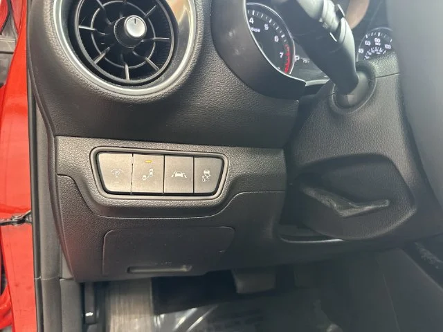 Used 2019 Red Kia EX image 21
