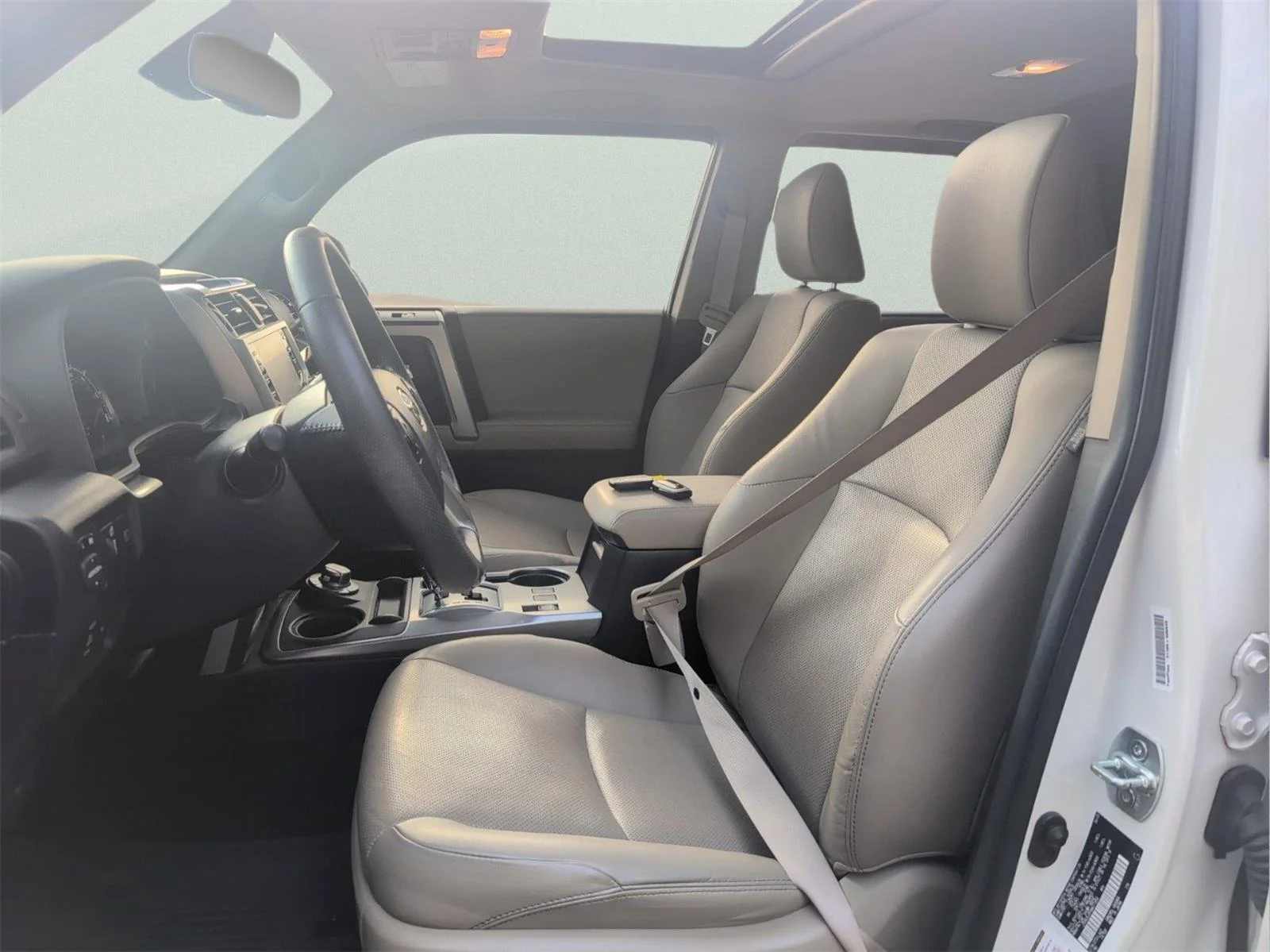 Used 2022 Blizzard Pearl Toyota Limited image 16
