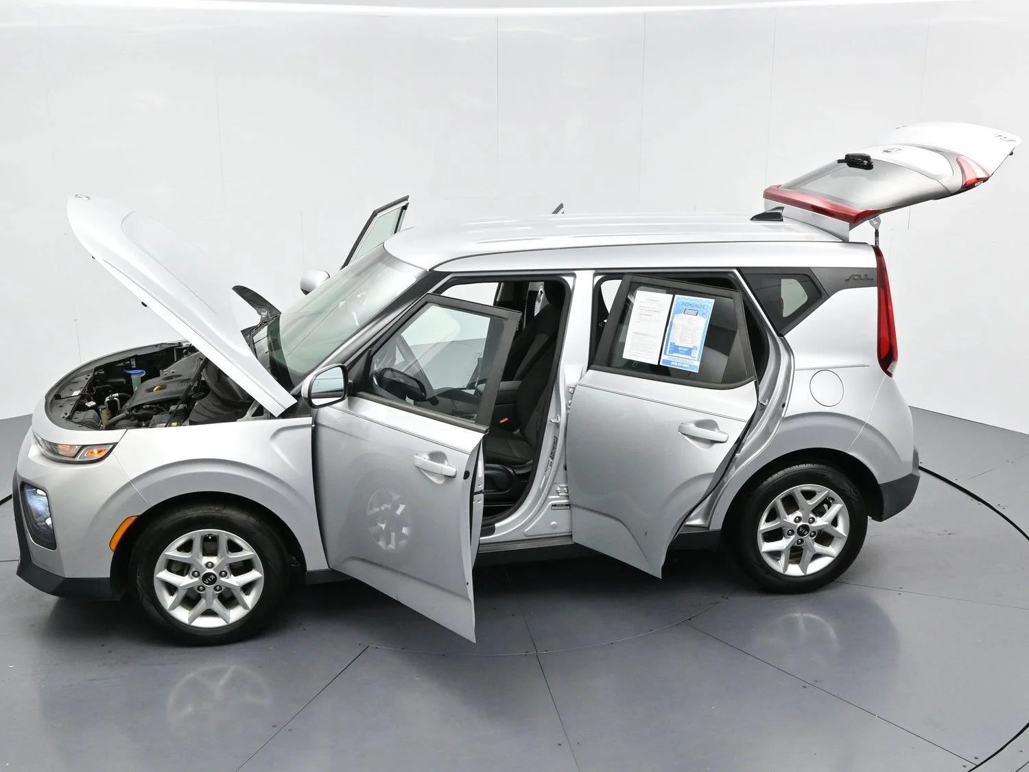 Used 2020 Sparkling Silver Kia S image 37