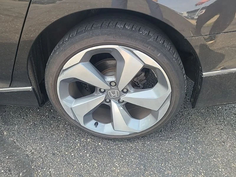 Used 2018 Brown Honda Touring 2.0T image 9