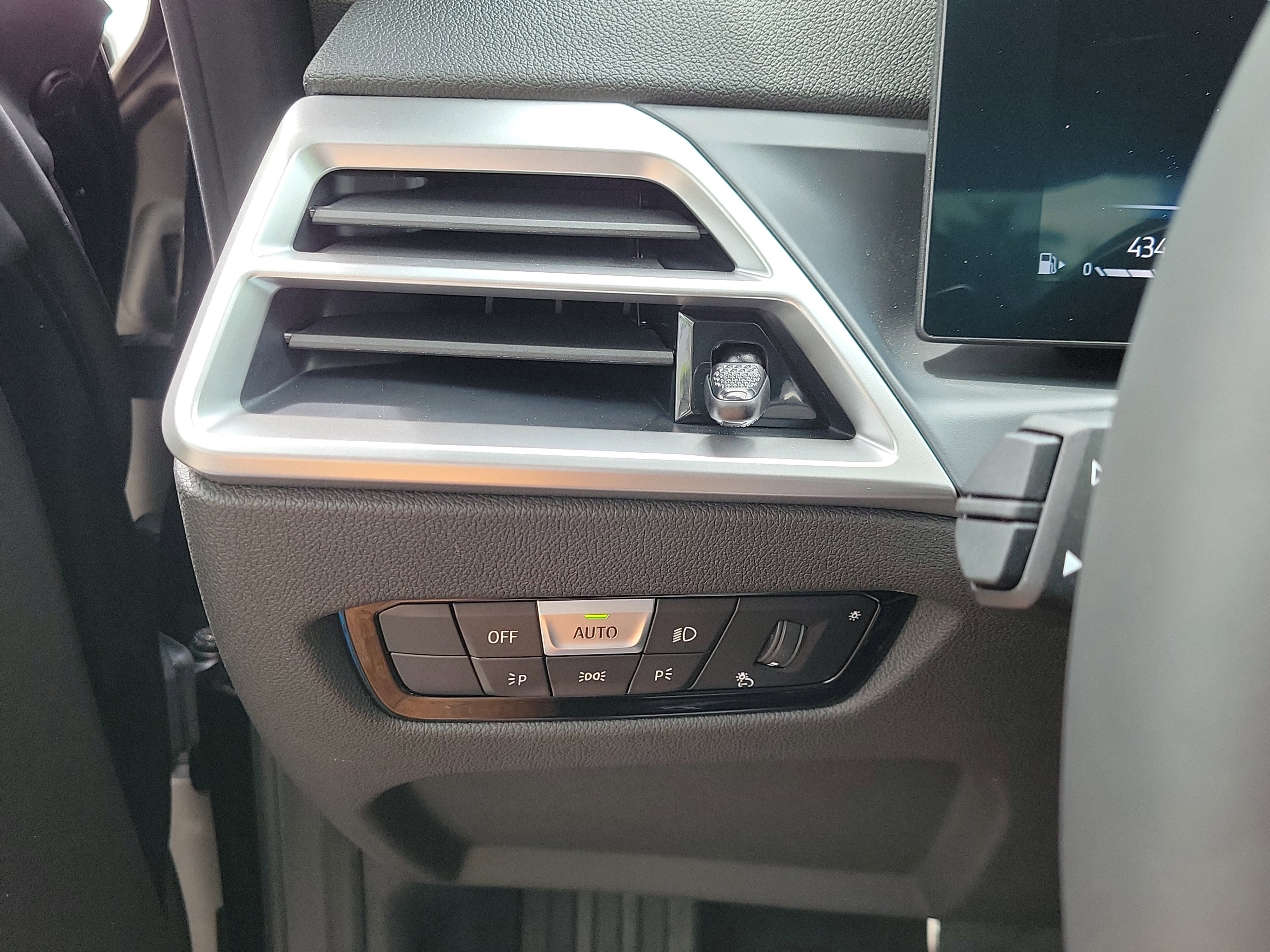 2026 BMW 2 Series 230i - Photo 14