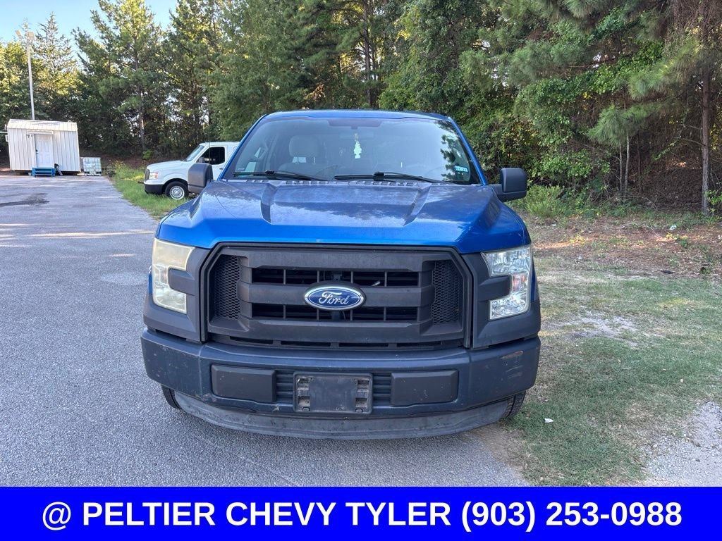 Used 2015  Ford XL image 2