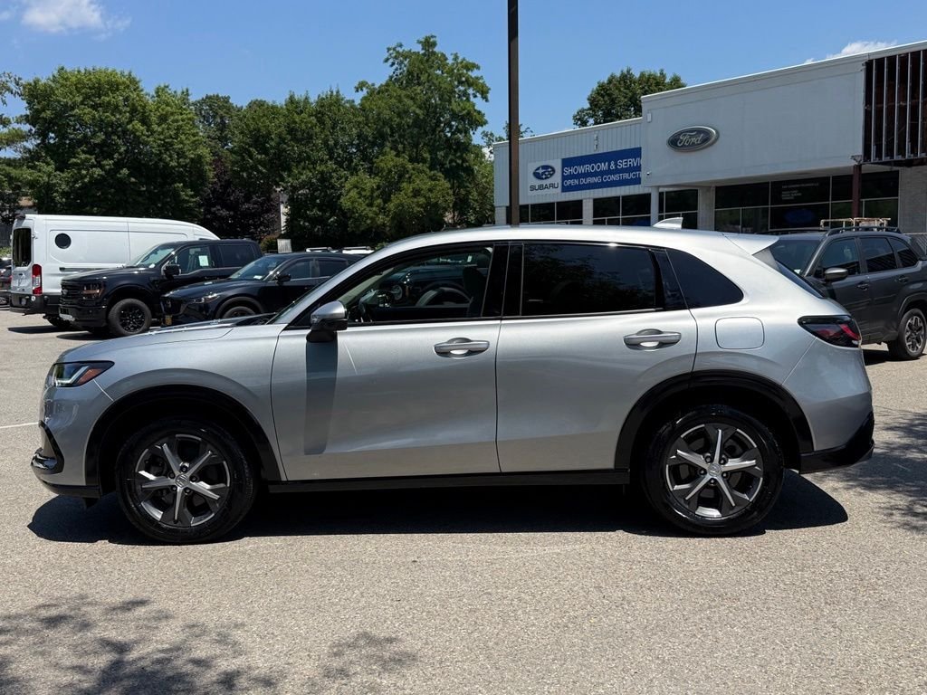 Used 2025 Silver Honda EX-L image 5