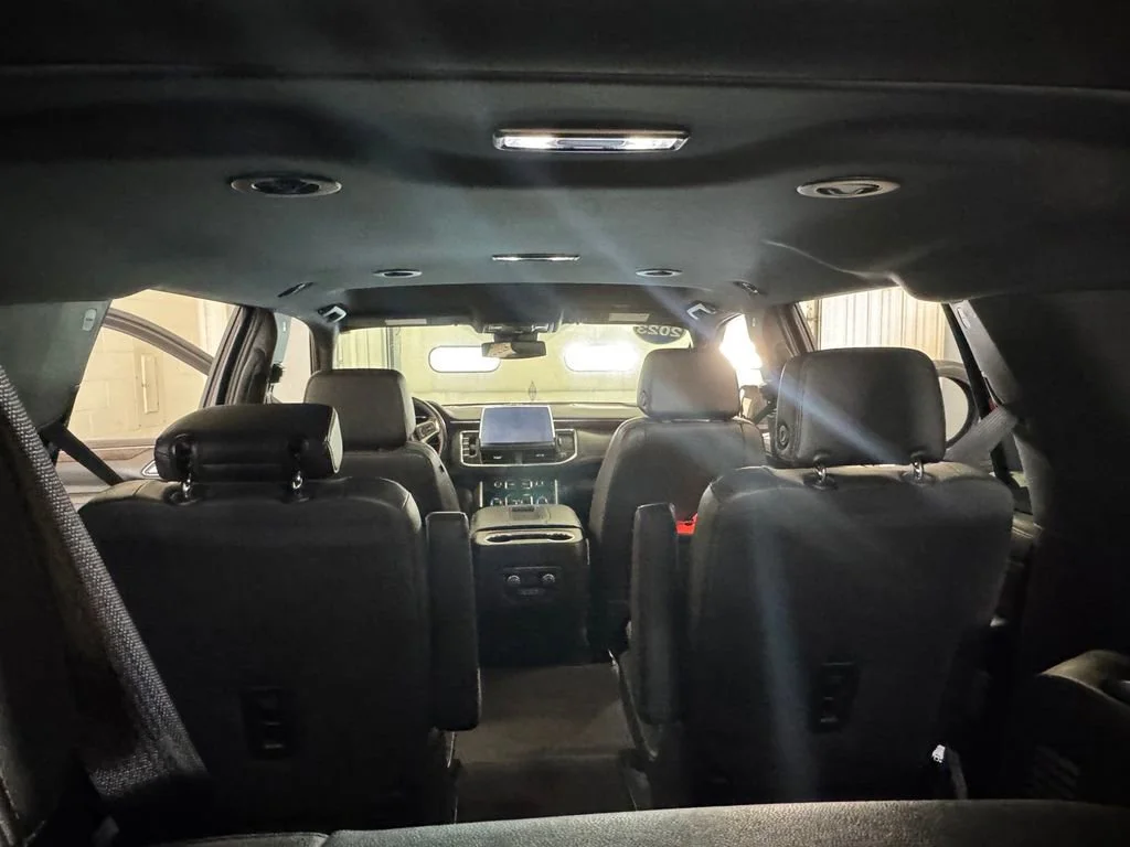 2023 Chevrolet Suburban Z71 - Photo 19