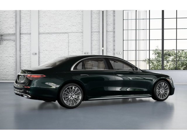 Certified Used 2026 Green Mercedes-Benz S 580 image 21