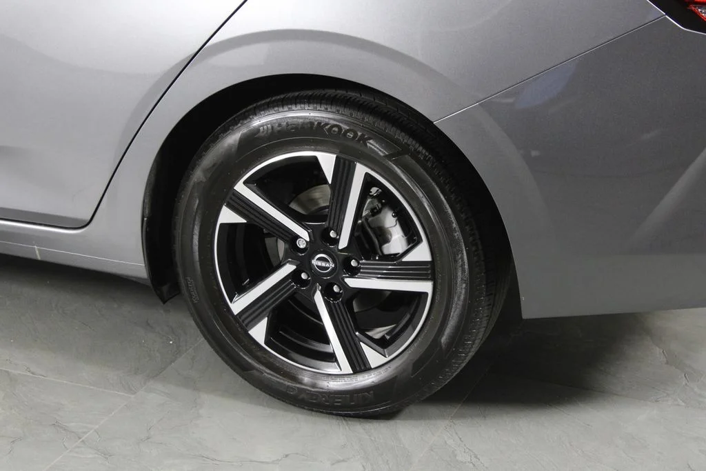 2024 Nissan Sentra SV - Photo 15