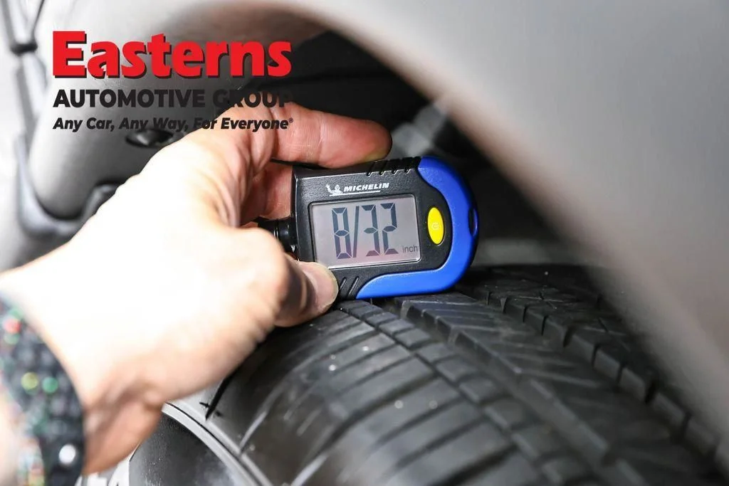 Used 2023 Black Nissan SV image 31
