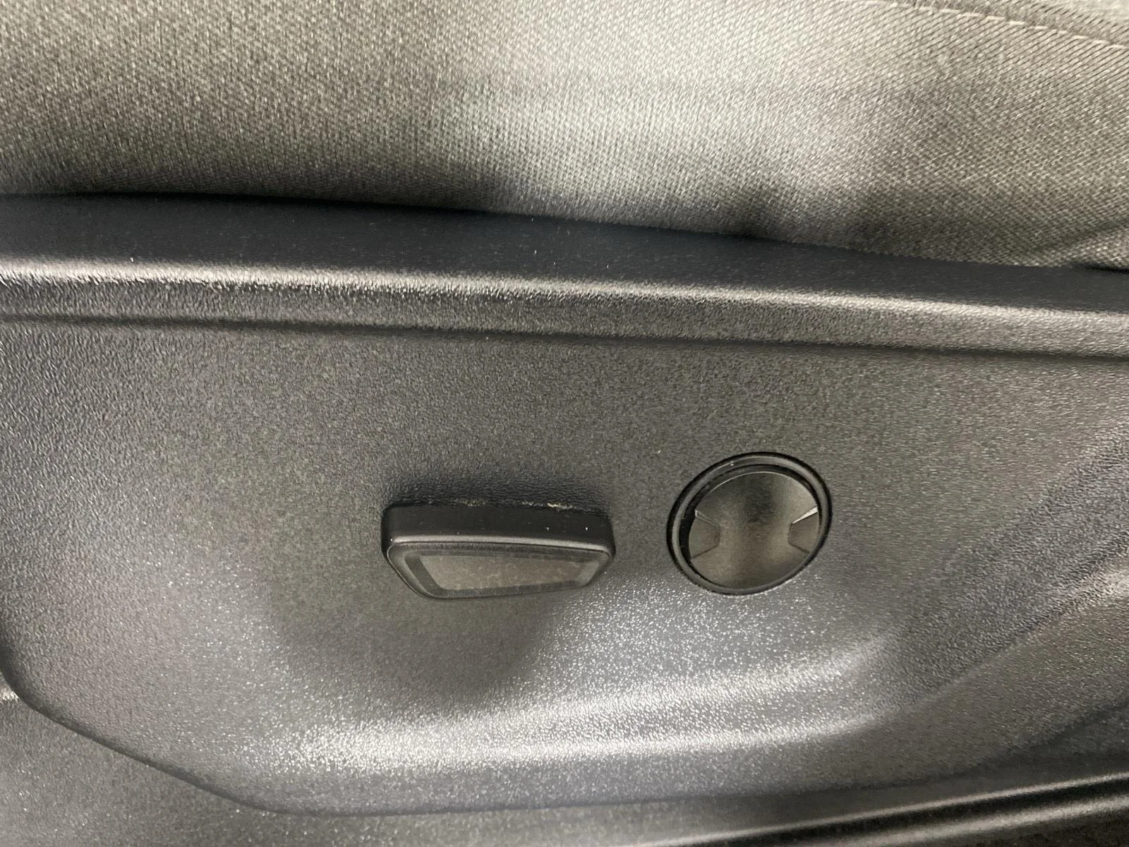 Used 2025 Carbonized Gray Ford XLT image 11