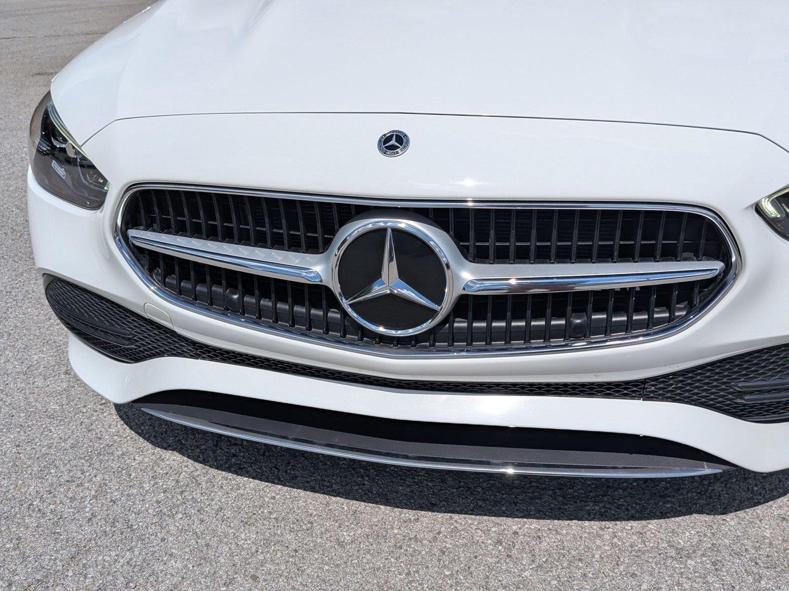 Used 2022 Polar White Mercedes-Benz C 300 image 14