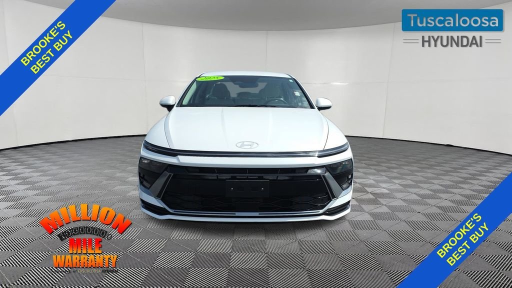 Certified Used 2025 White Hyundai SEL image 2
