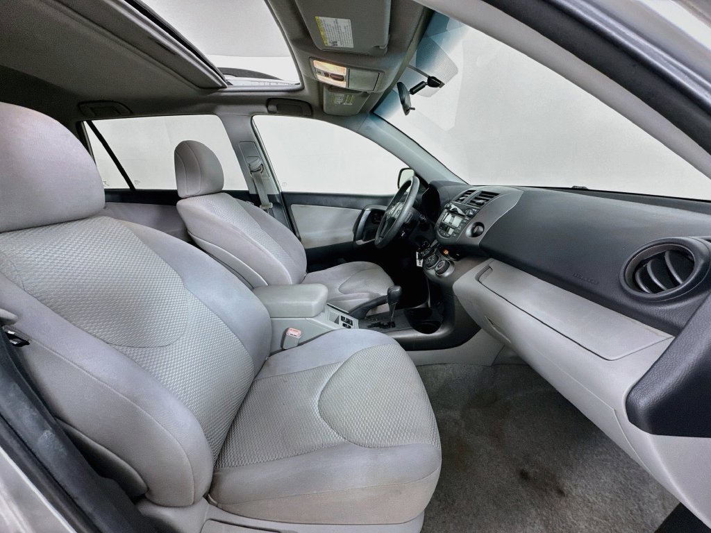 Used 2011 Classic Silver Metallic Toyota Base image 32
