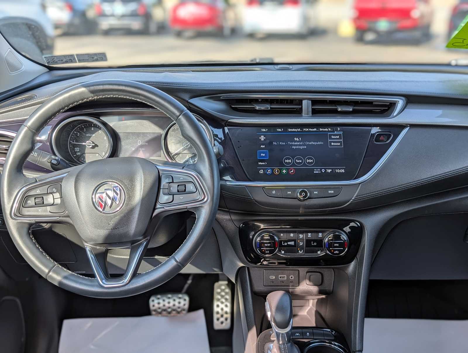 Used 2023 Cinnabar Metallic Buick Select image 5