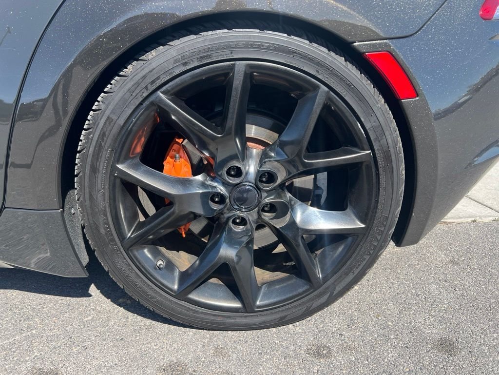 Used 2018 Gray Karma Luxury image 15