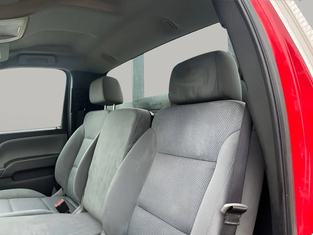 Used 2019 RED HOT Chevrolet Work Truck image 16