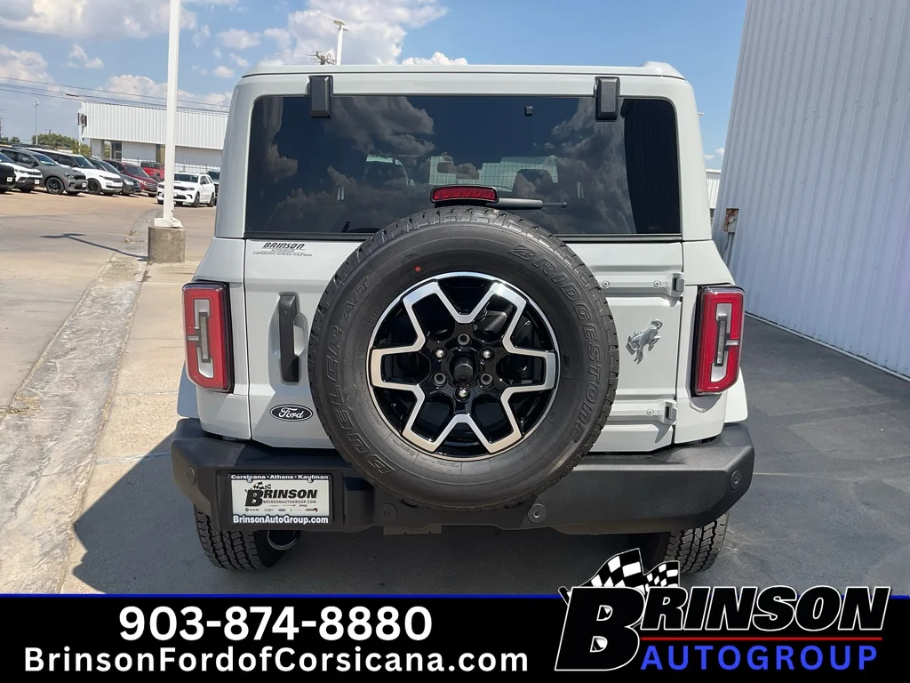 New 2026 Avalanche Gray Ford Outer Banks® image 4