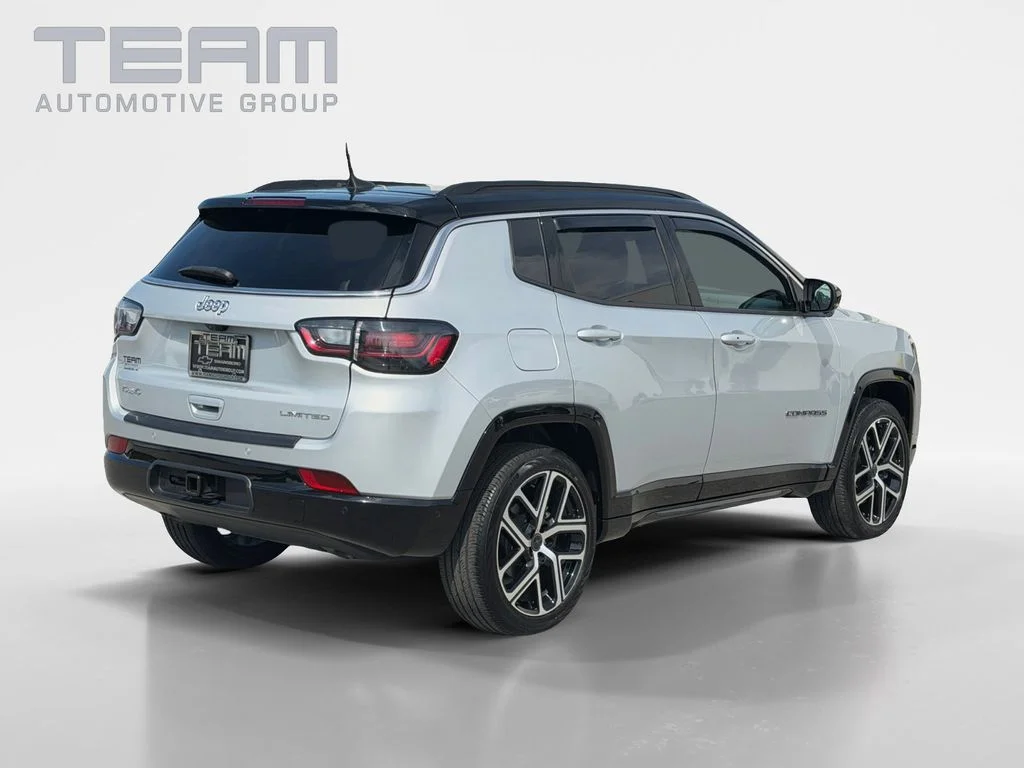 Used 2025 Silver Jeep Limited image 7