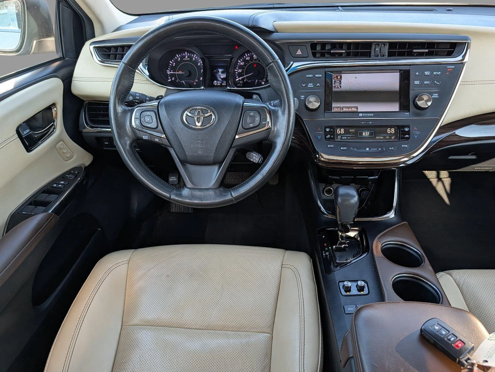 Used 2013 Blizzard Pearl Toyota Limited image 29