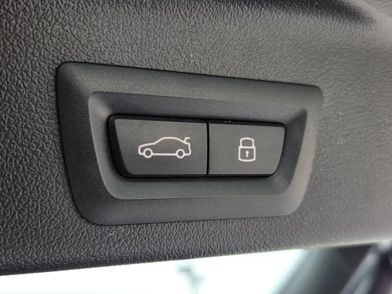 Used 2024 Blue BMW XDRIVE40I SPORTS ACTIVITY VEHICLE image 17