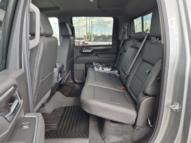 2026 Chevrolet Silverado 3500HD LTZ - Photo 14