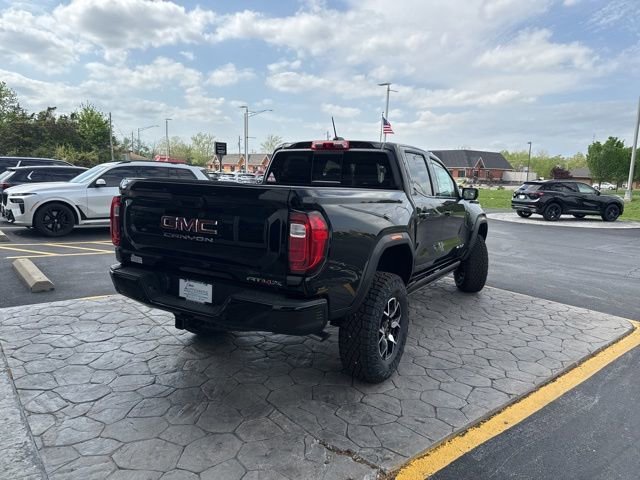 2026 GMC Canyon AT4X - Photo 4