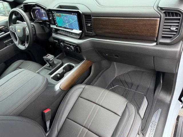 2026 Chevrolet Silverado 1500 High Country - Photo 16