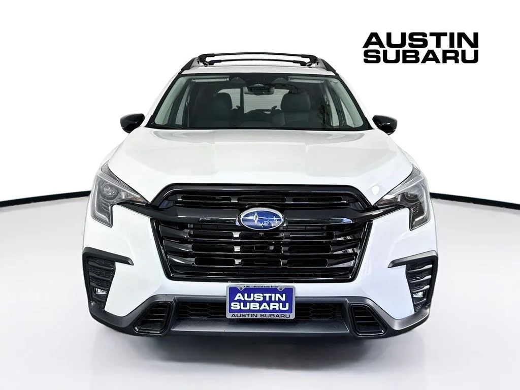 Certified Used 2025 White Subaru Onyx Edition Touring image 3