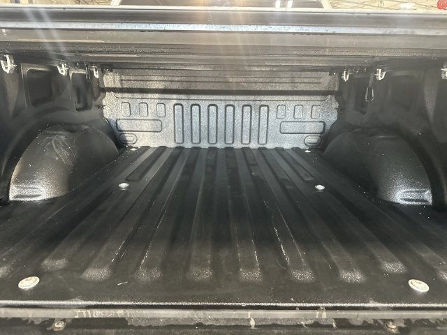 Used 2020 Silver Ford XLT image 26