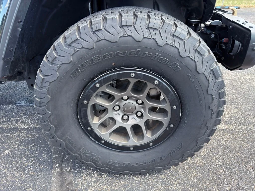 Used 2023 Black Jeep Rubicon 392 image 15