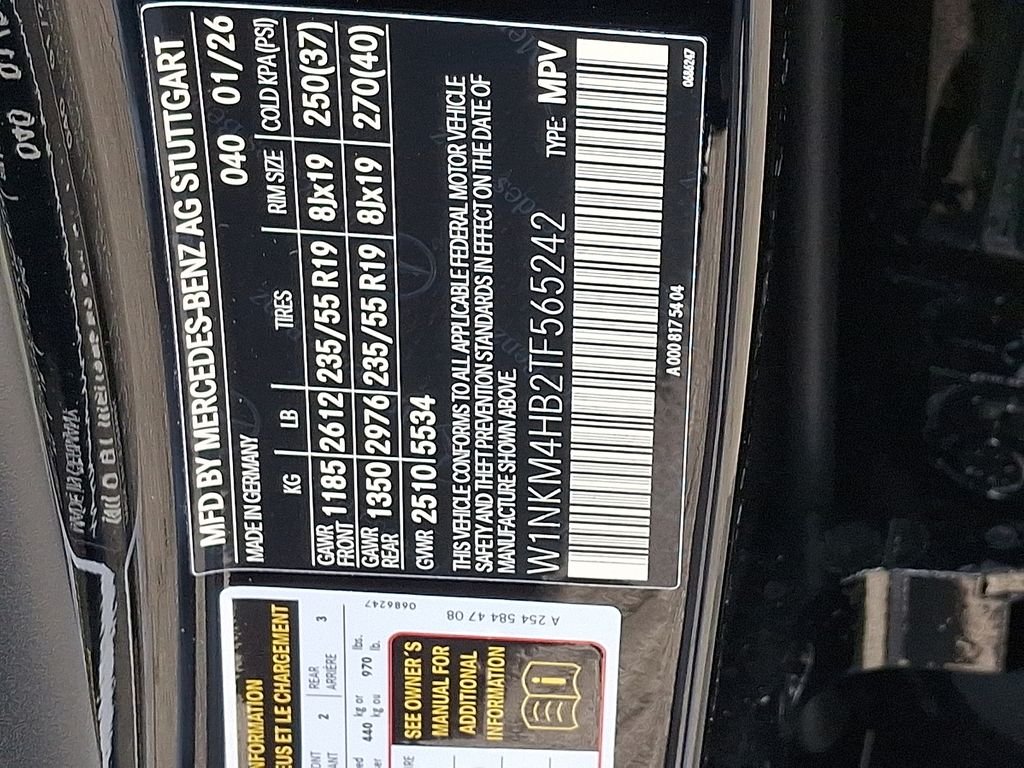 New 2026 Black Mercedes-Benz GLC 300 image 19