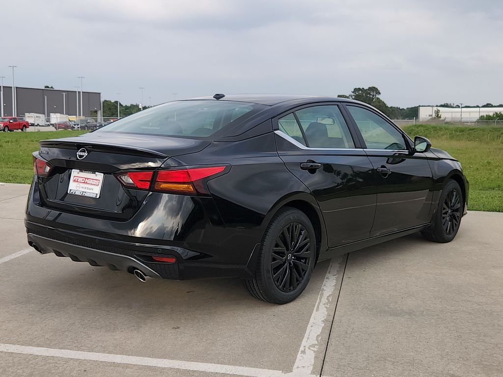 New 2026 Black Nissan 2.5 SV image 6