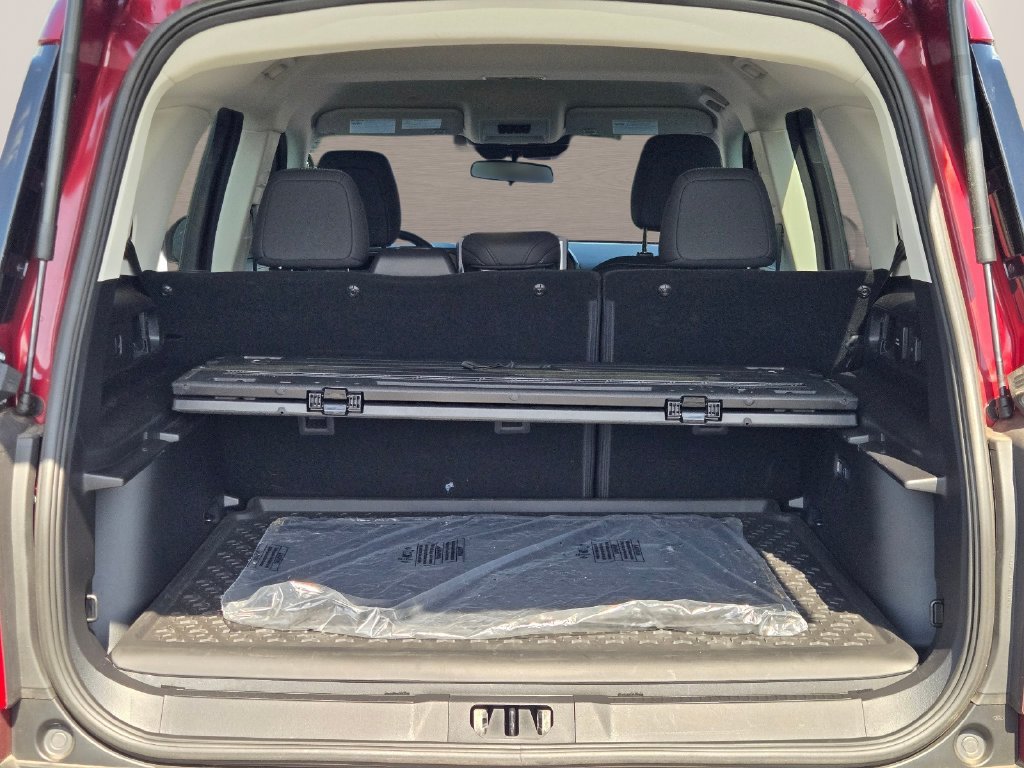 Used 2025  Ford Big Bend image 12